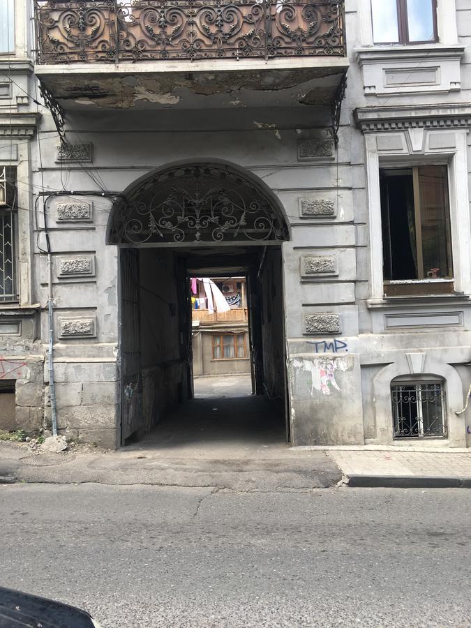 Ana'S Apartment In Old Tbilisi Zewnętrze zdjęcie